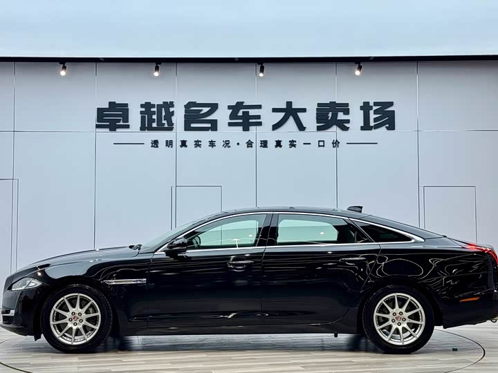 Jaguar XJ 2016 XJL 2.0 T 2 WD — фото 4