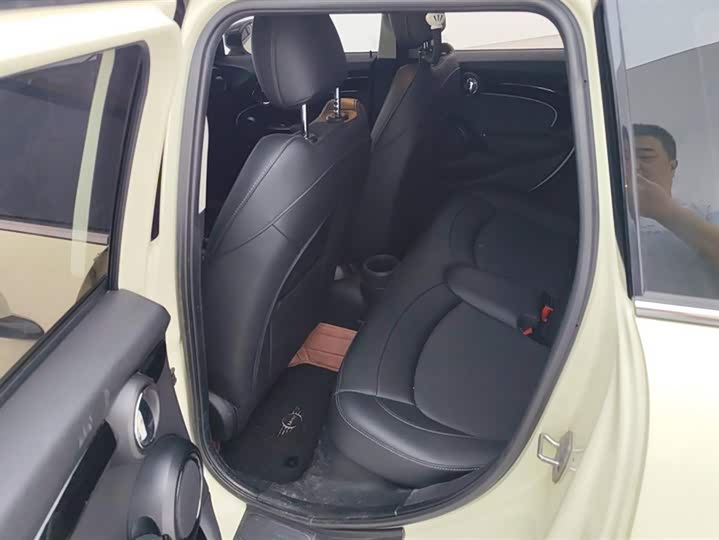 MINI Hatch — фото 11