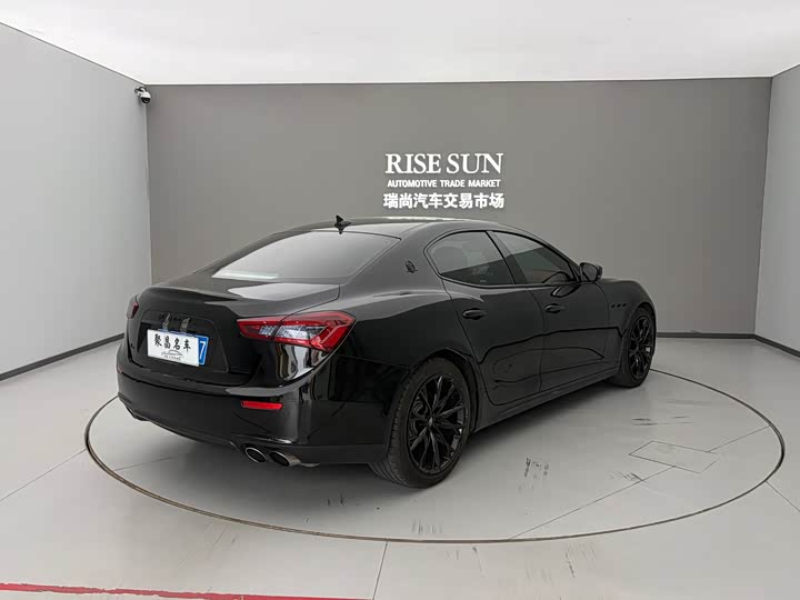 Maserati Ghibli 2017 3.0 T — фото 11