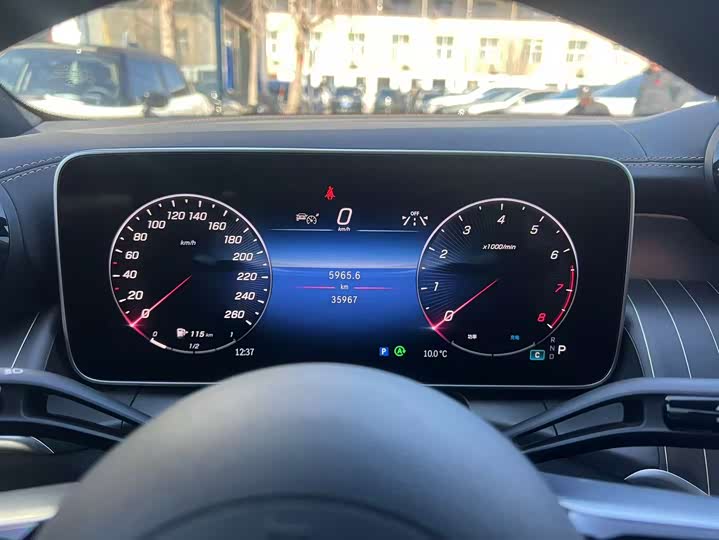 Mercedes-Benz GLC 2023 GLC 260 L 4 MATIC Luxury 5 — фото 18