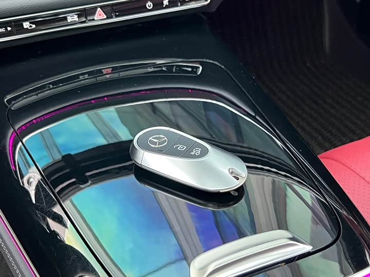 Mercedes-Benz E-Class 2025 E 300 L Luxury — фото 26