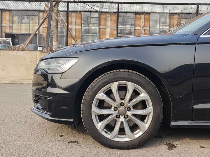 Audi A6L 2018 30 35 TFSI — фото 5