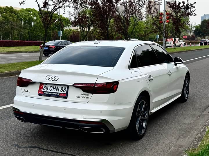 Audi A4L 2020 40 TFSI — фото 10
