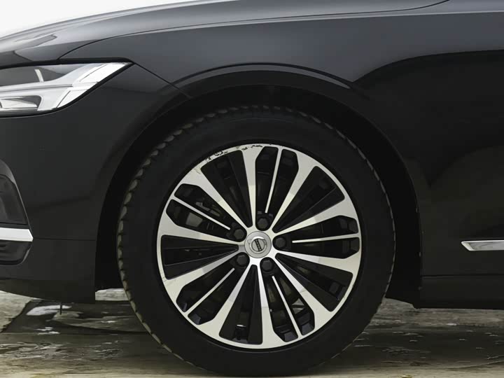 Volvo S90 2024 B 5 — фото 12