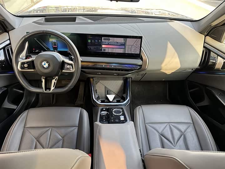 BMW X3 2025 x Drive 30 L M — фото 9