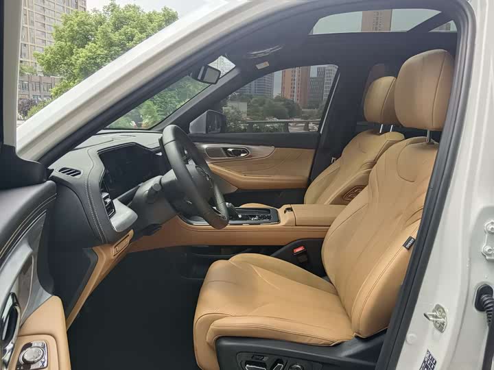 Trumpchi ES9 2024 PHEV 143km Max — фото 9