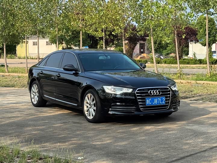 Audi A6L 35 FSI quattro комфорт — фото 3