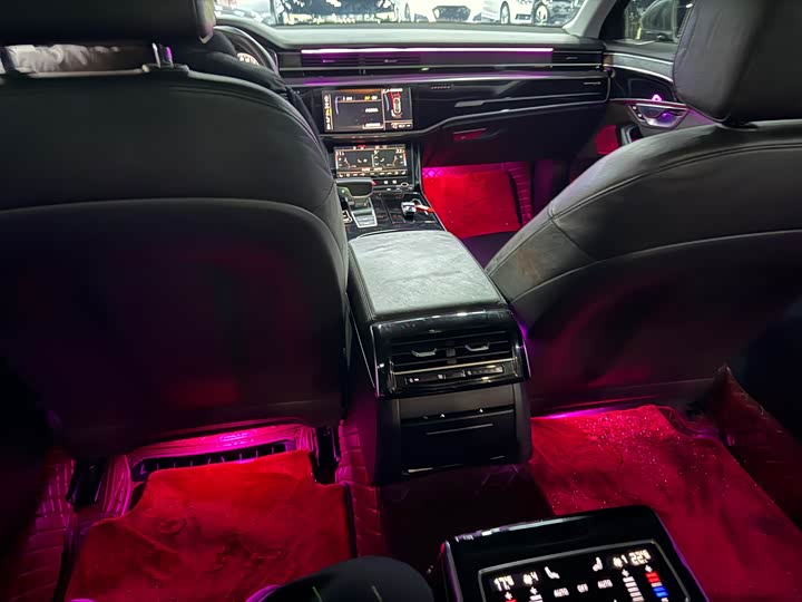 Audi A8 2019 Plus A 8 L 50 TFSI quattro Comfort — фото 16