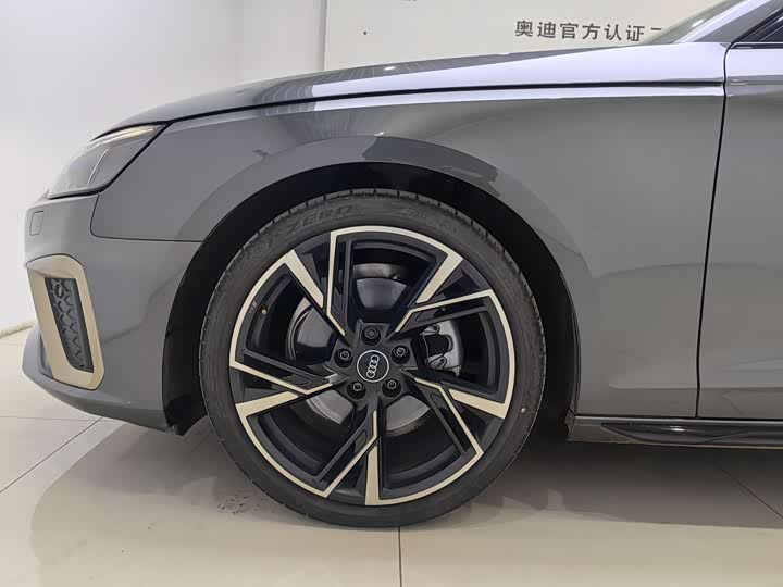 Audi A4L 2024 40 TFSI quattro RS — фото 15