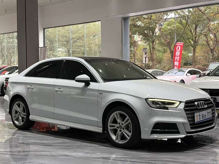 Audi A3 2020 Limousine 35 TFSI V — фото 3