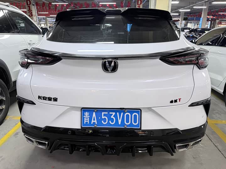 Changan UNI-T 2023 1.5 T Premium — фото 18