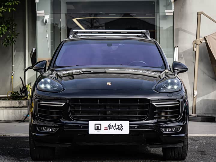 Porsche Cayenne 2016 Cayenne GTS 3.6 T — фото 2