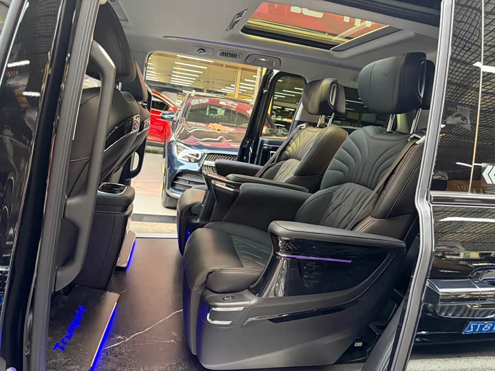 Trumpchi M8 2024 400 T — фото 15