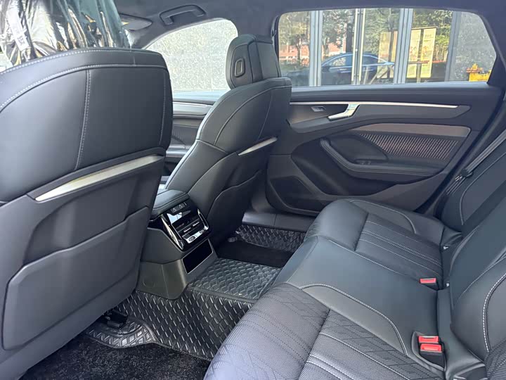 Audi A6L 2026 2.0 T quattro — фото 5