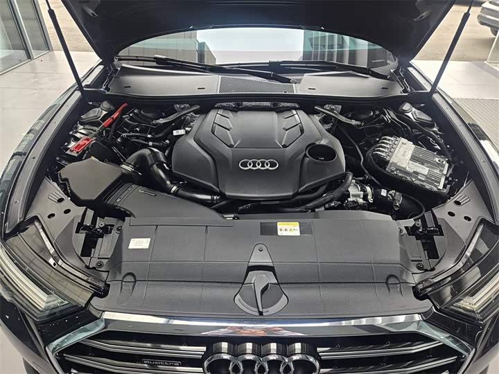 Audi A6L 2024 55 TFSI quattro — фото 8