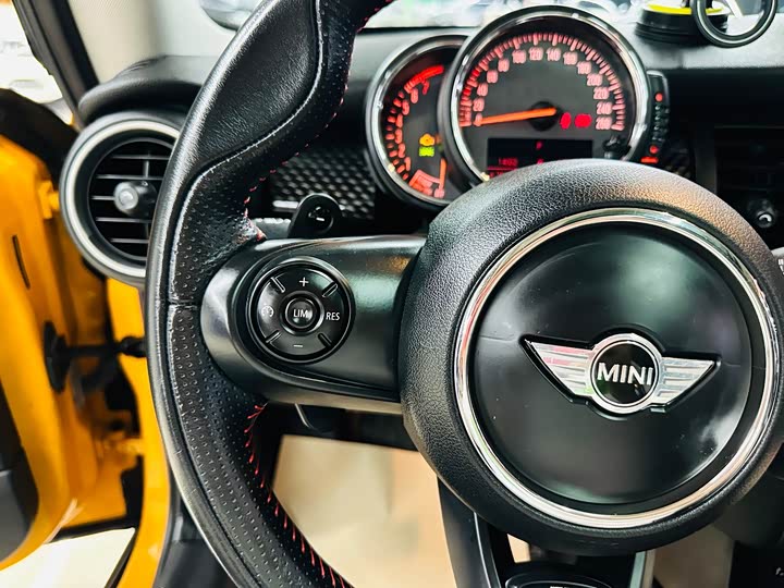 MINI Hatch — фото 35