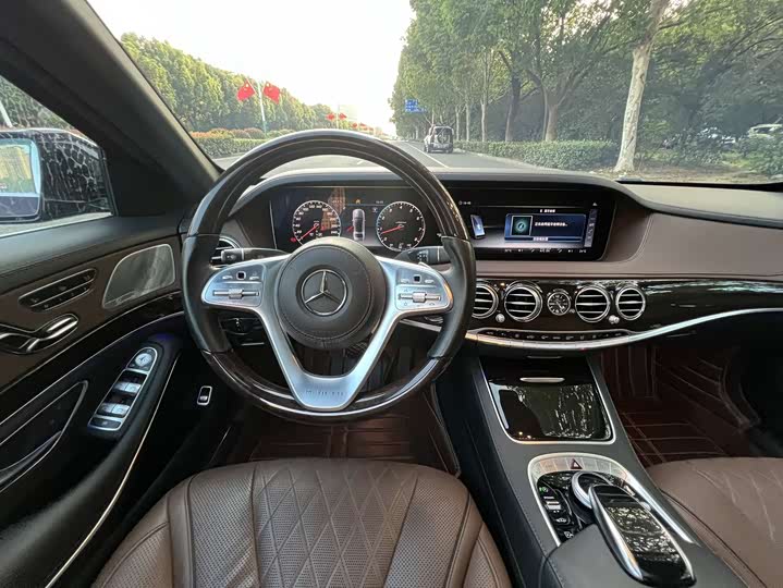 Maybach S-Class 2018 S 450 4 MATIC — фото 12