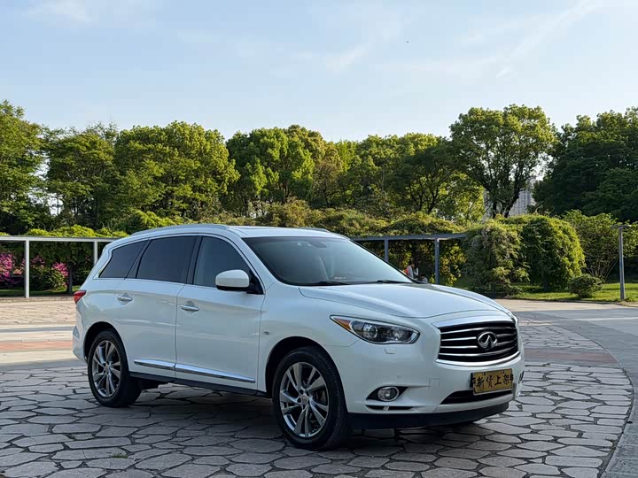 Infiniti JX 2013 JX 35 4 WD — фото 9