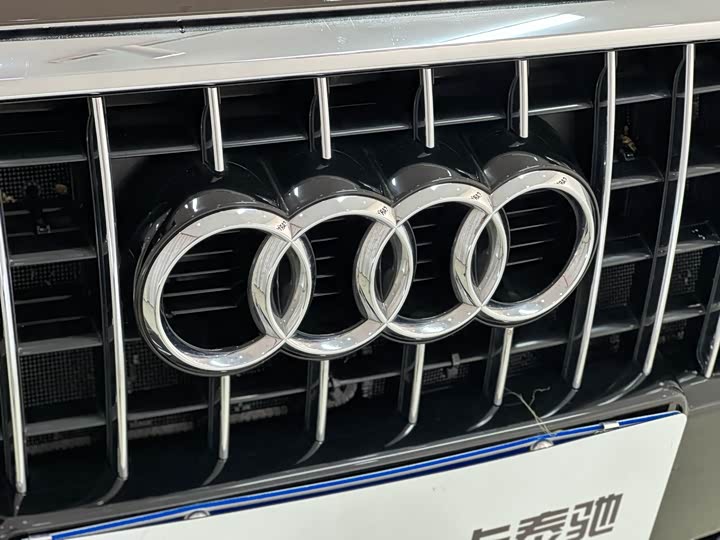 Audi Q5 2017 40 TFSI Comfort — фото 26