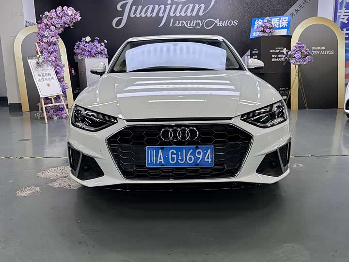 Audi A4L 2020 40 TFSI — фото 2
