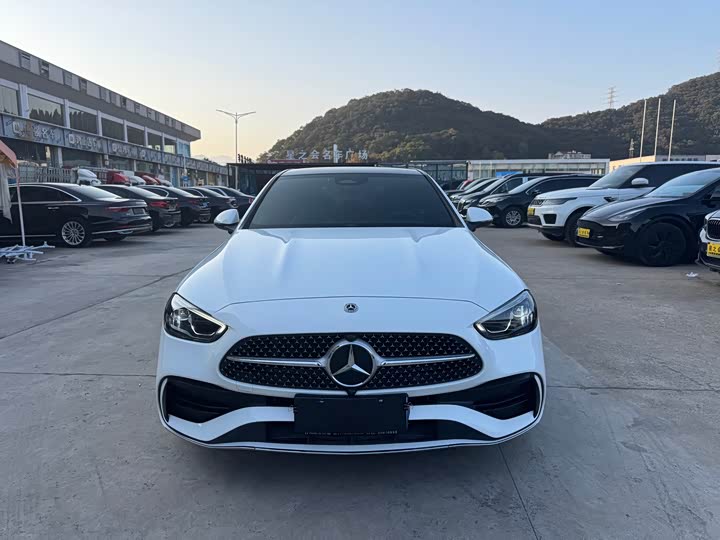 Mercedes-Benz C-Class 2024 C 260 L — фото 2