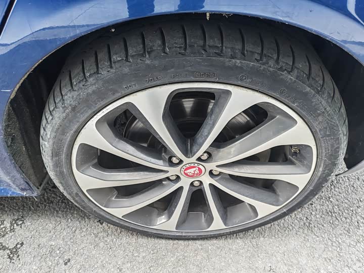 Jaguar XEL 2021 2.0 T 250 PS R-DYNAMIC SE — фото 9