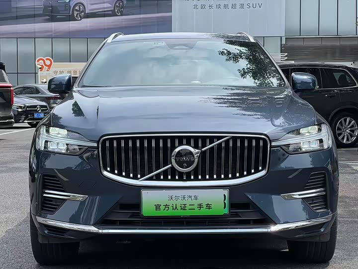 Volvo XC60 Hybrid 2024 T 8 PHEV 4 WD — фото 2