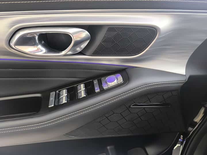 Trumpchi GS8 2022 2.0 TGDI 2 WD ( ) — фото 15