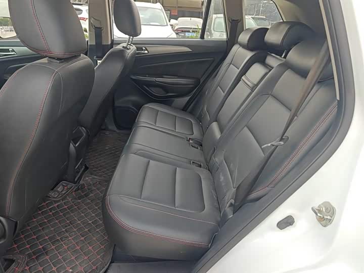 Changan CS75 2014 2.0 L MTLuxury V — фото 17