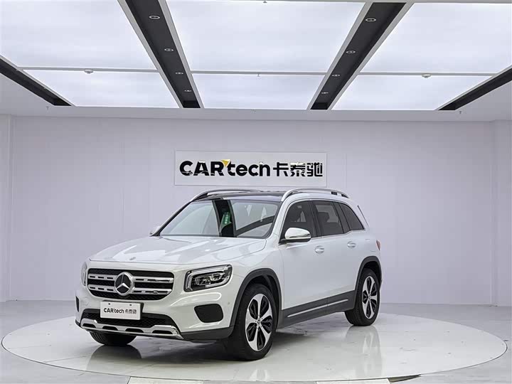 Mercedes-Benz GLB 2021 GLB 200 — фото 1