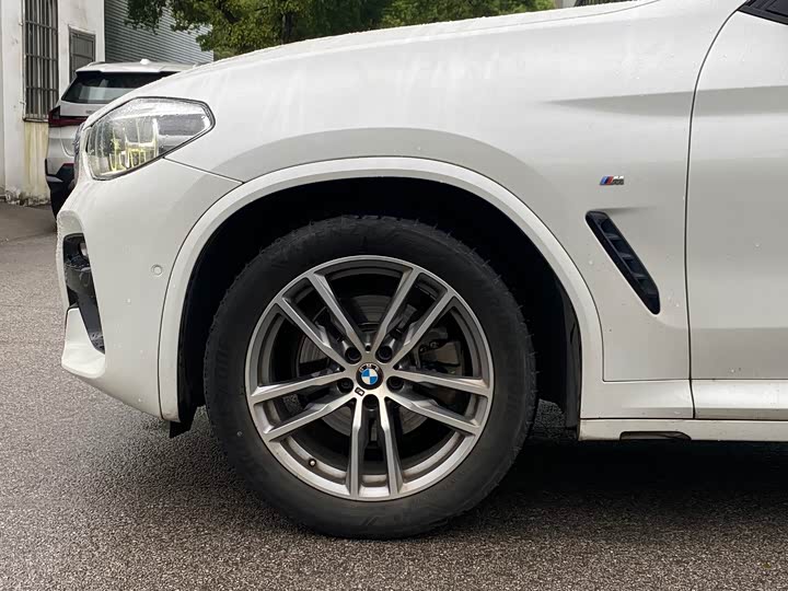 BMW X3 2018 x Drive 28i M V — фото 5