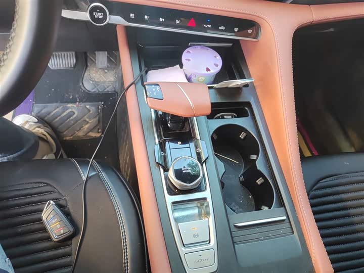 Changan CS75 PLUS 2023 1.5 T ATPremium — фото 7