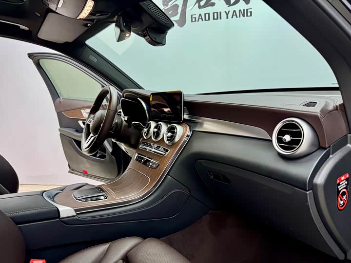 Mercedes-Benz GLC 2021 GLC 300 L 4 MATIC — фото 16