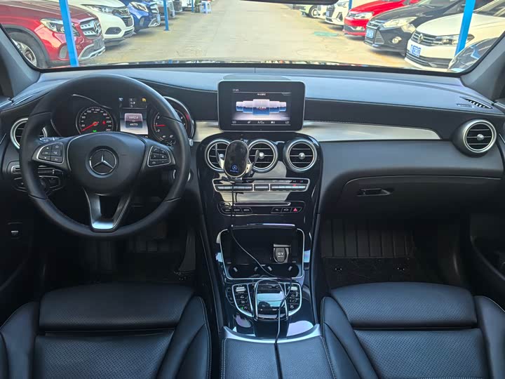 Mercedes-Benz GLC 200 L 4MATIC — фото 6