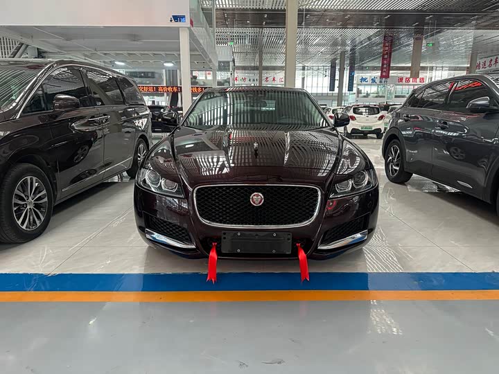 Jaguar XFL 2020 XFL 2.0 T P 200 2 WD — фото 2