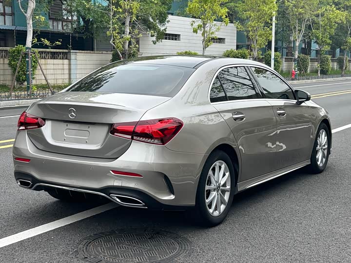 Mercedes-Benz A-Class 2020 A 200 L — фото 9