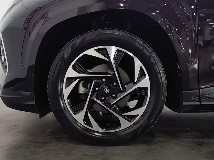 Hyundai Custin — фото 17