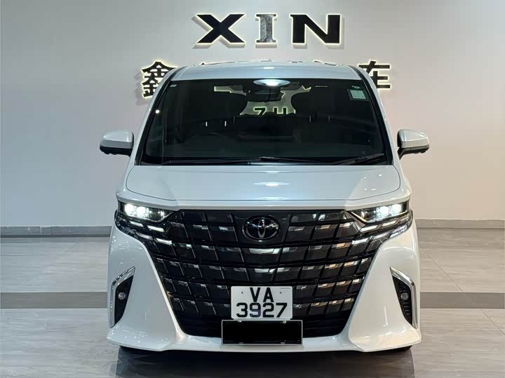 Toyota Alphard — фото 3
