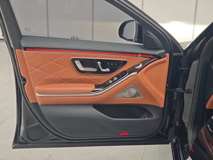 Maybach S-Class 2023 S 480 4 MATIC — фото 10