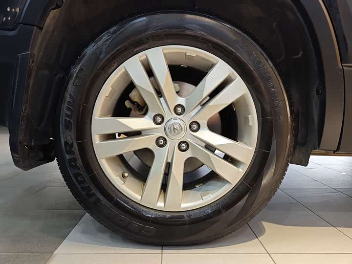 Changan CS75 2014 2.0 L MTLeading V — фото 29