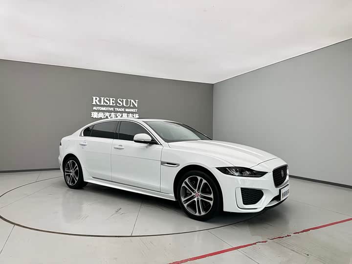 Jaguar XEL 2024 2.0 T 250 PS R-DYNAMIC S — фото 3