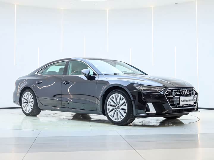 Audi A7L 2024 45 TFSI S-line — фото 6