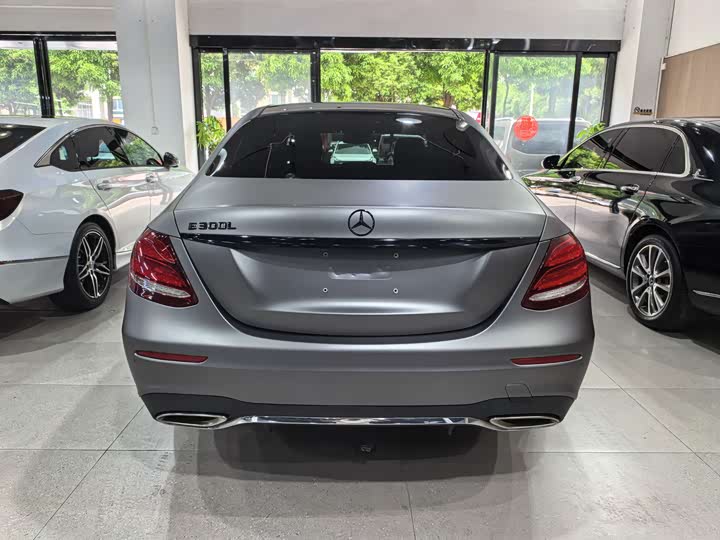 Mercedes-Benz E-Class 2016 E 300 L — фото 9