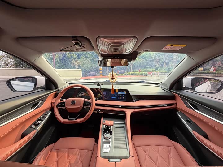 Changan CS75 PLUS 2023 2.0 T ATPremium — фото 6
