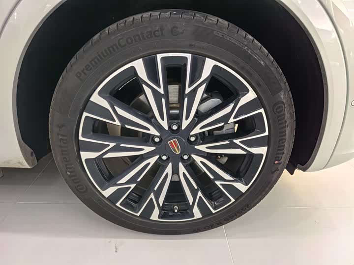 Hongqi HS5 2023 2.0 T 4 WD Pro — фото 7