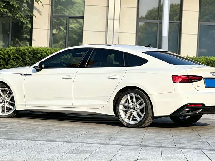 Audi A5 — фото 7