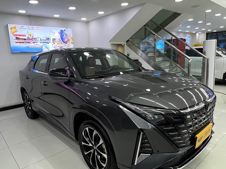 Changan UNI-Z 2025 125km + — фото 3