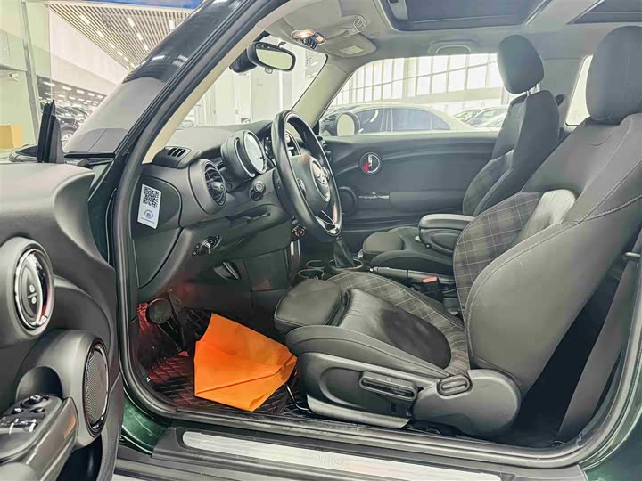 MINI Hatch — фото 11