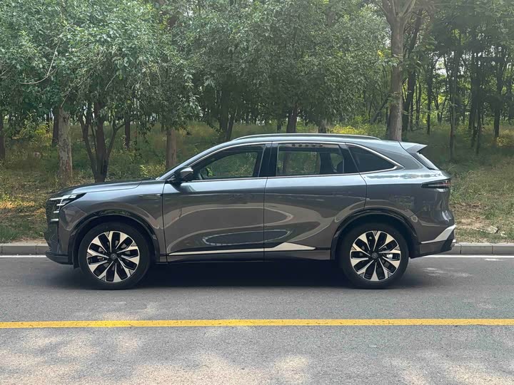 Changan CS75 PLUS 2025 UItra 2.0 T — фото 3