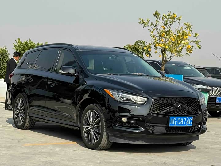Infiniti QX 60 2016 2.5 S/C Hybrid 2 WD V — фото 3